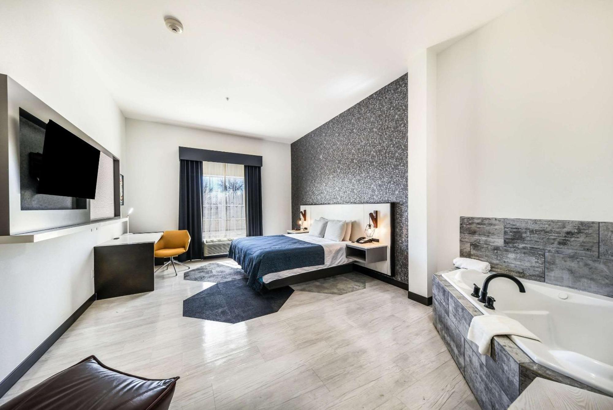 Hy-Lo Hotel, Ascend Hotel Collection Calera المظهر الخارجي الصورة