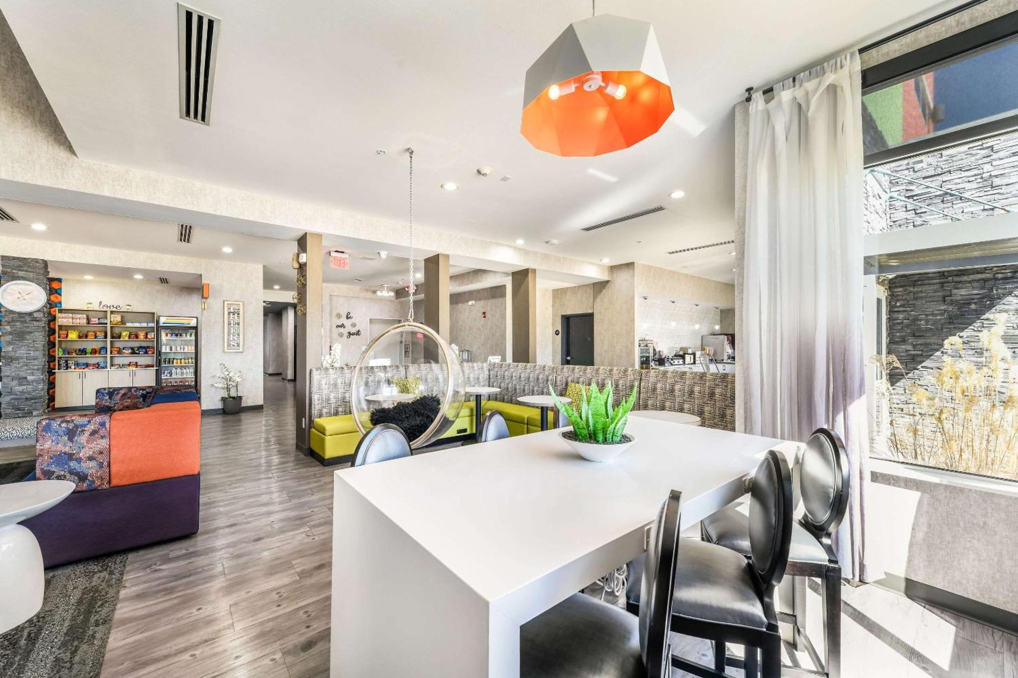 Hy-Lo Hotel, Ascend Hotel Collection Calera المظهر الخارجي الصورة